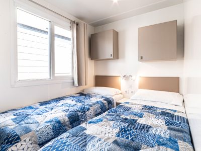 baia-revolution-plus-interior-single-beds