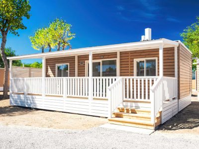 lodge-deluxe-exterior-front-view-3
