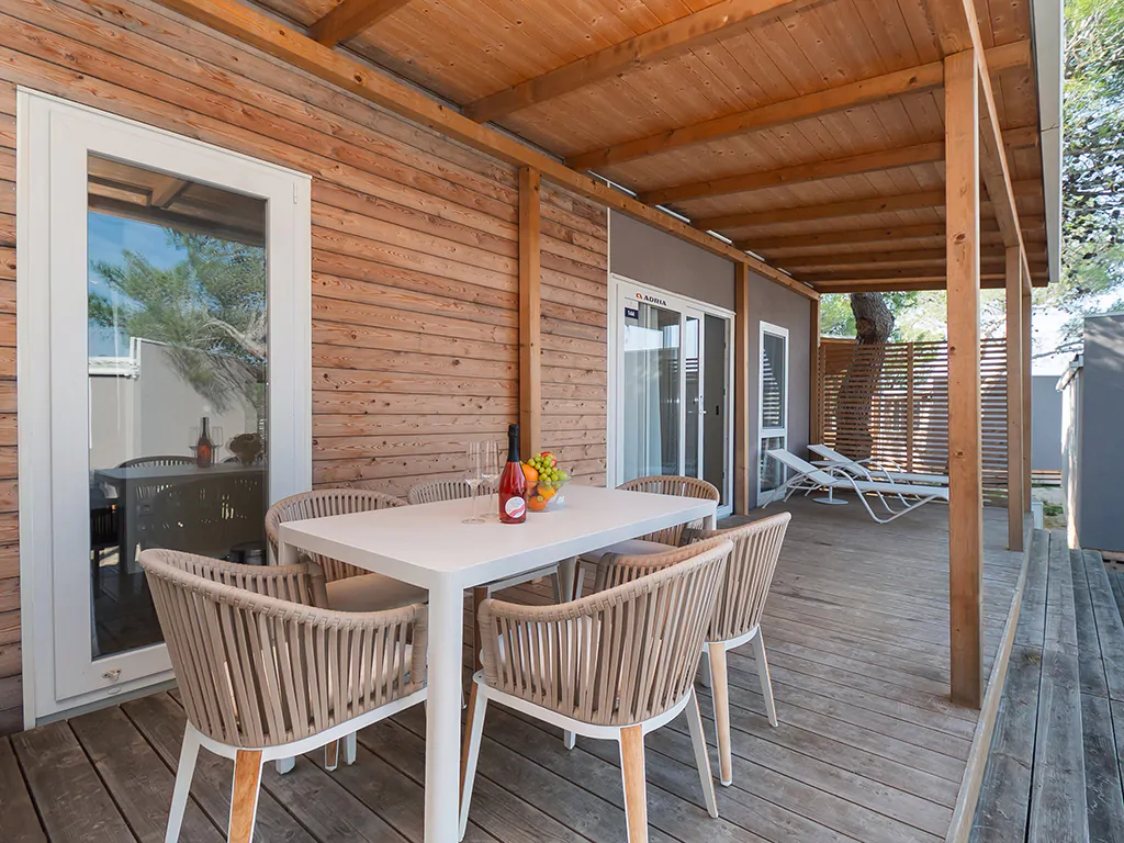 campsite-amadria-park-sibenik-mobile-home-family-luxury-mobile-home-exterior-terrace