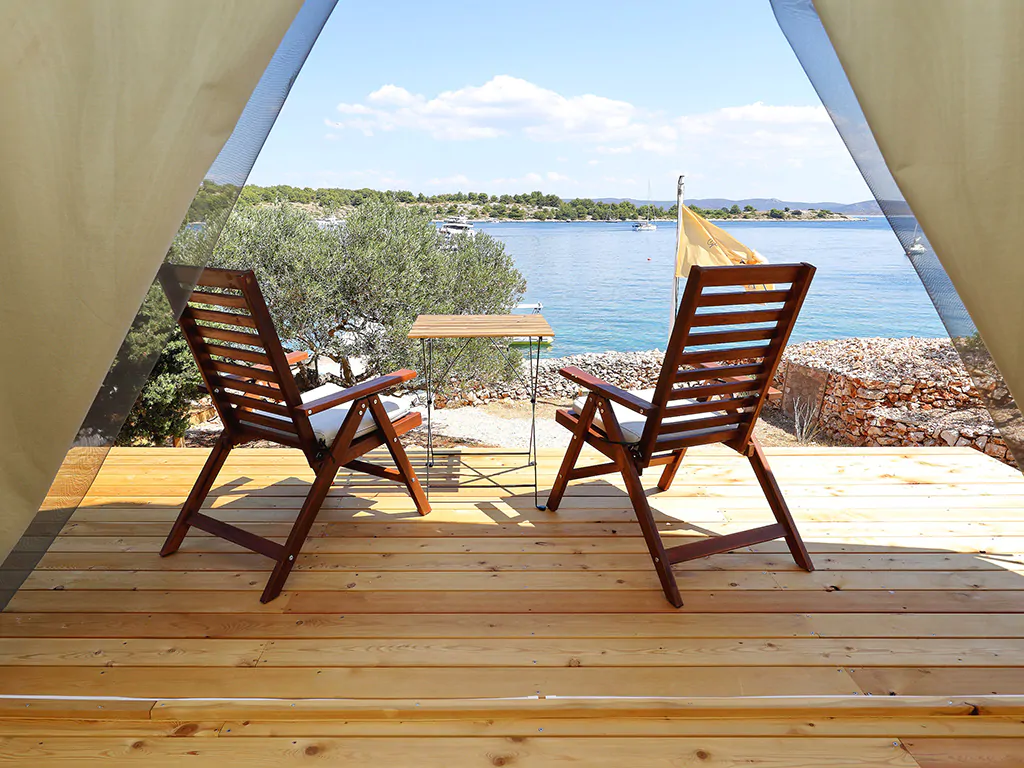 glamping-festa-superior-tent-for-3-persons-sea-view