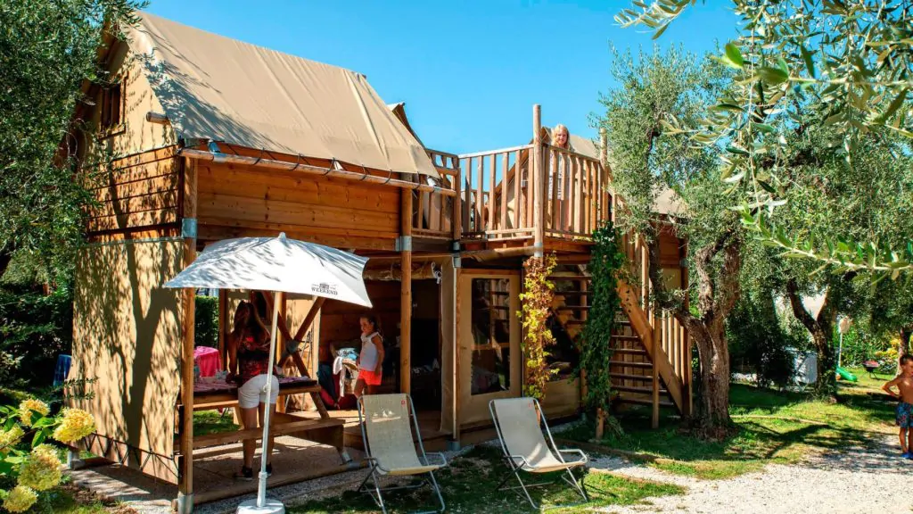 weekend-glamping-resort-air-dream-3