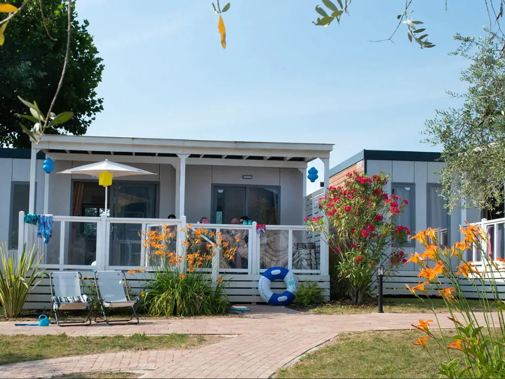 weekend-glamping-resort-next-xl-superior-terrace-ii