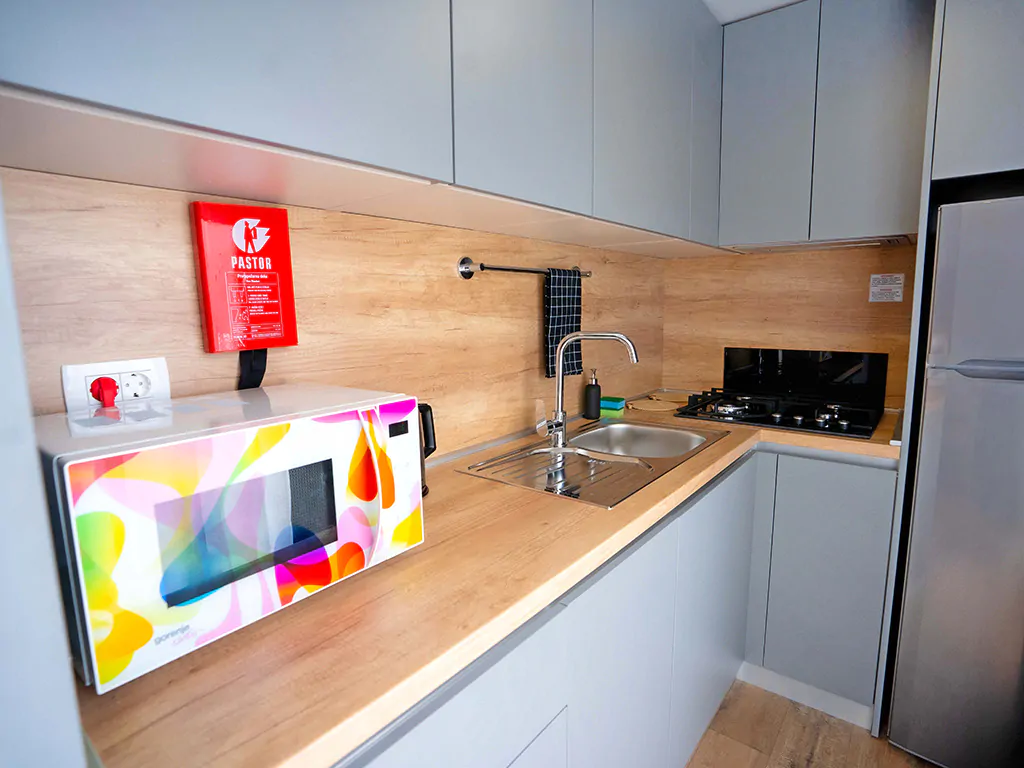 campsite-bivillage-mobile-home-premium-interior-kitchen