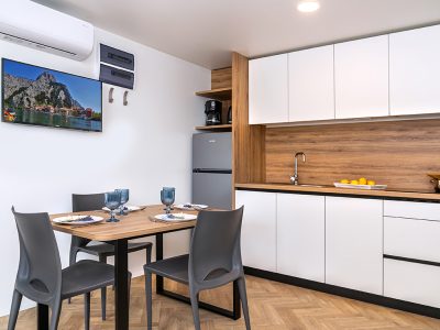 campsite-galeb-mobile-home-adria-superior-c-2