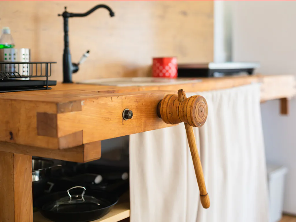 kolpa-resort-glaming-interior-poplart-sink