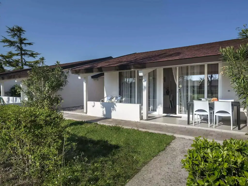 apartment-superior-villaggio-san-francesco-exterior-side-view