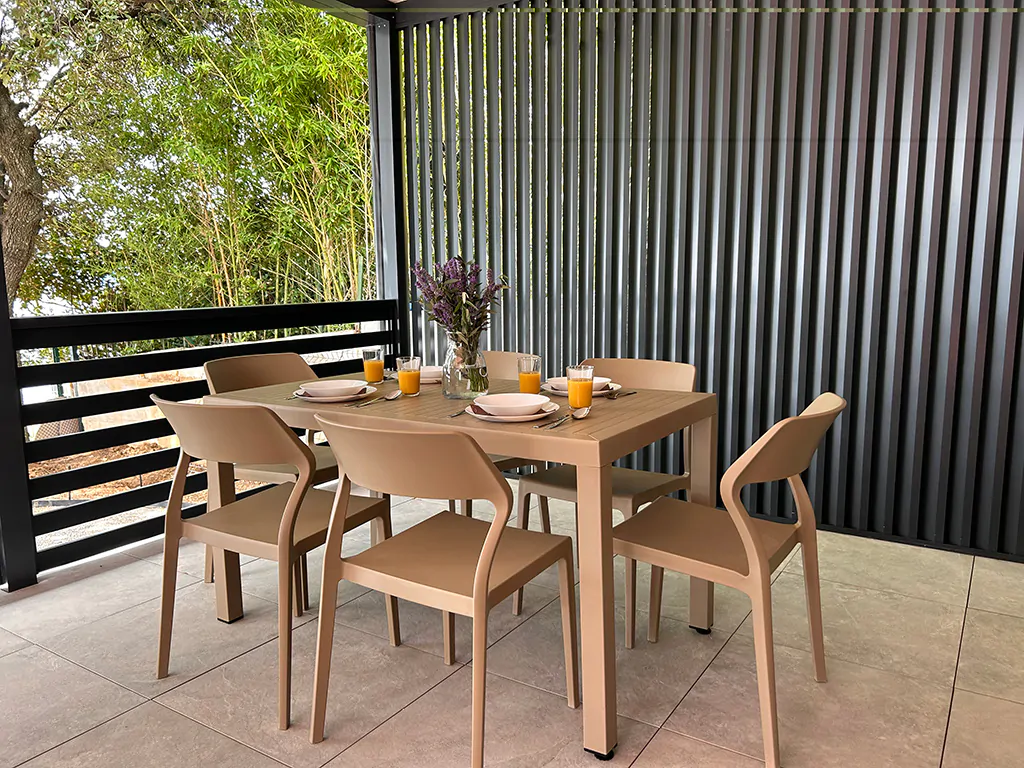 elements-camping-selce-deluxe-olive-exterior-terrace