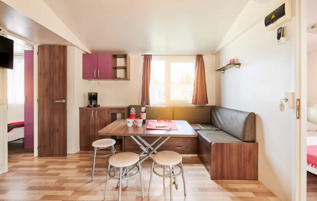 mobile-home-classic-h-interior-living-room
