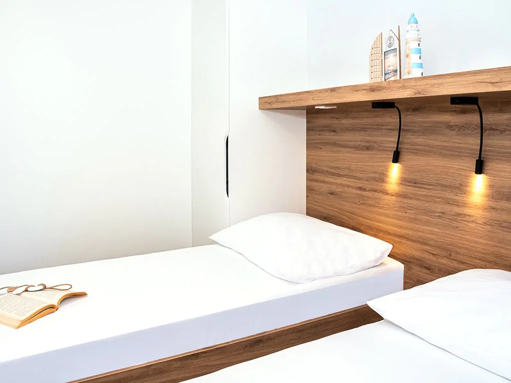 campsite-galeb-mobile-home-adria-superior-c-single-beds-2