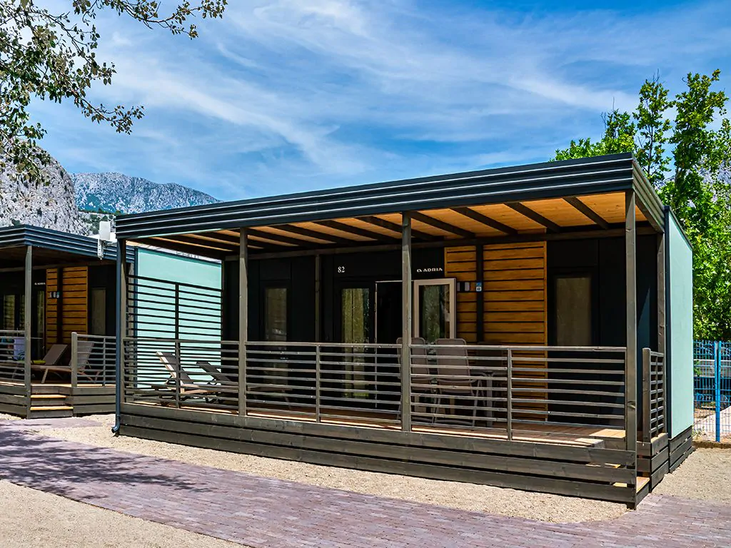 campsite-galeb-mobile-home-terrace-exterior-mountain-view-3