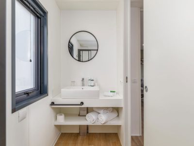 camping-arena-indije-mobile-home-camping-home-interior-bathroom-sink