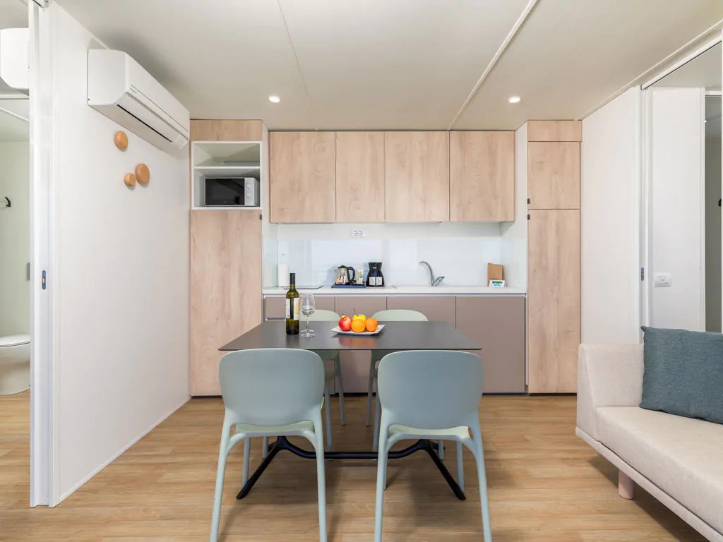 camping-arena-stupice-mobile-home-camping-home-interior-kitchen-2
