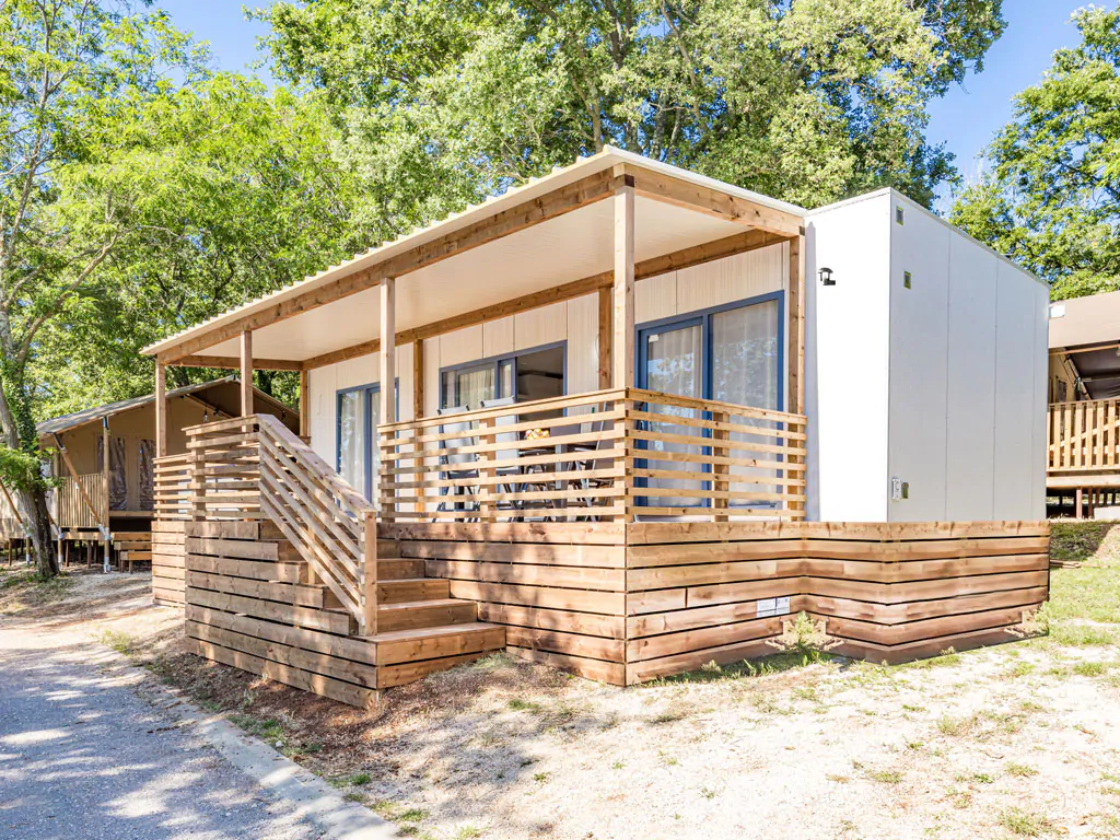 camping-bijela-uvala-easyatent-mobile-home-pula-exterior