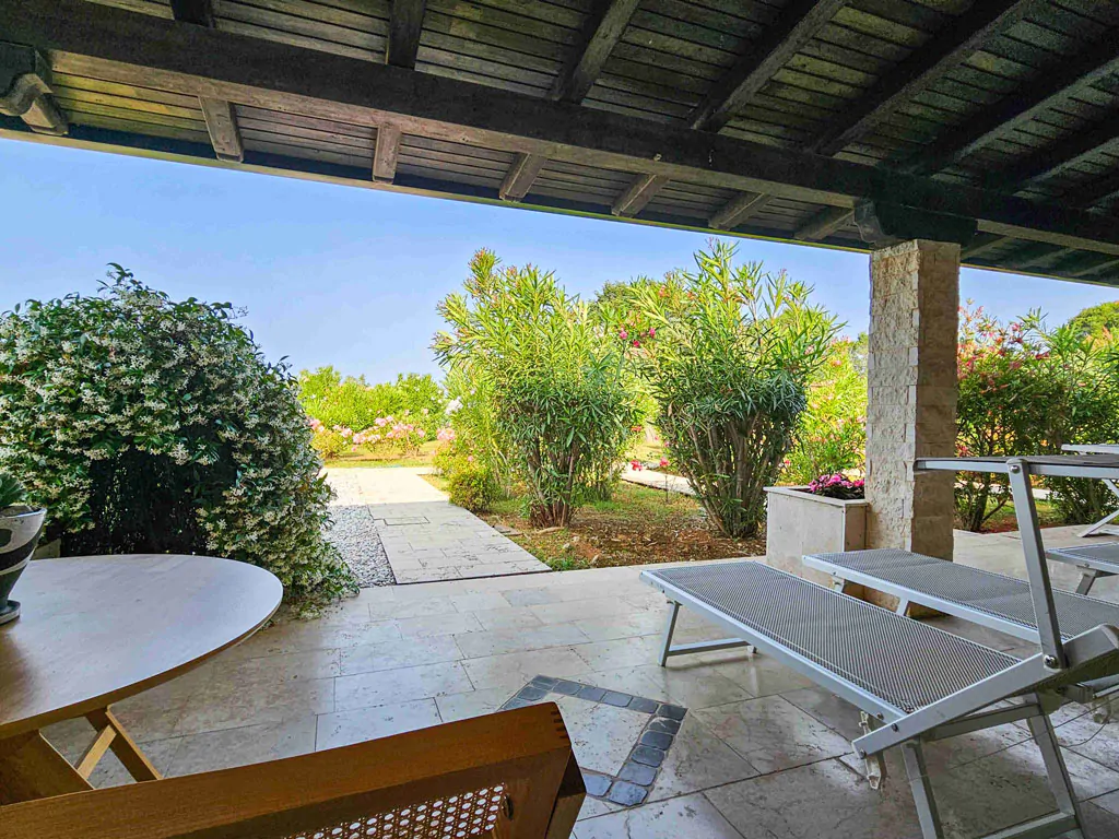 campsite-bivillage-suite-sea-view-exterior-terrace