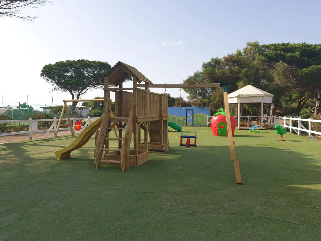 camping-s-ena-arrubia-childrens-playground