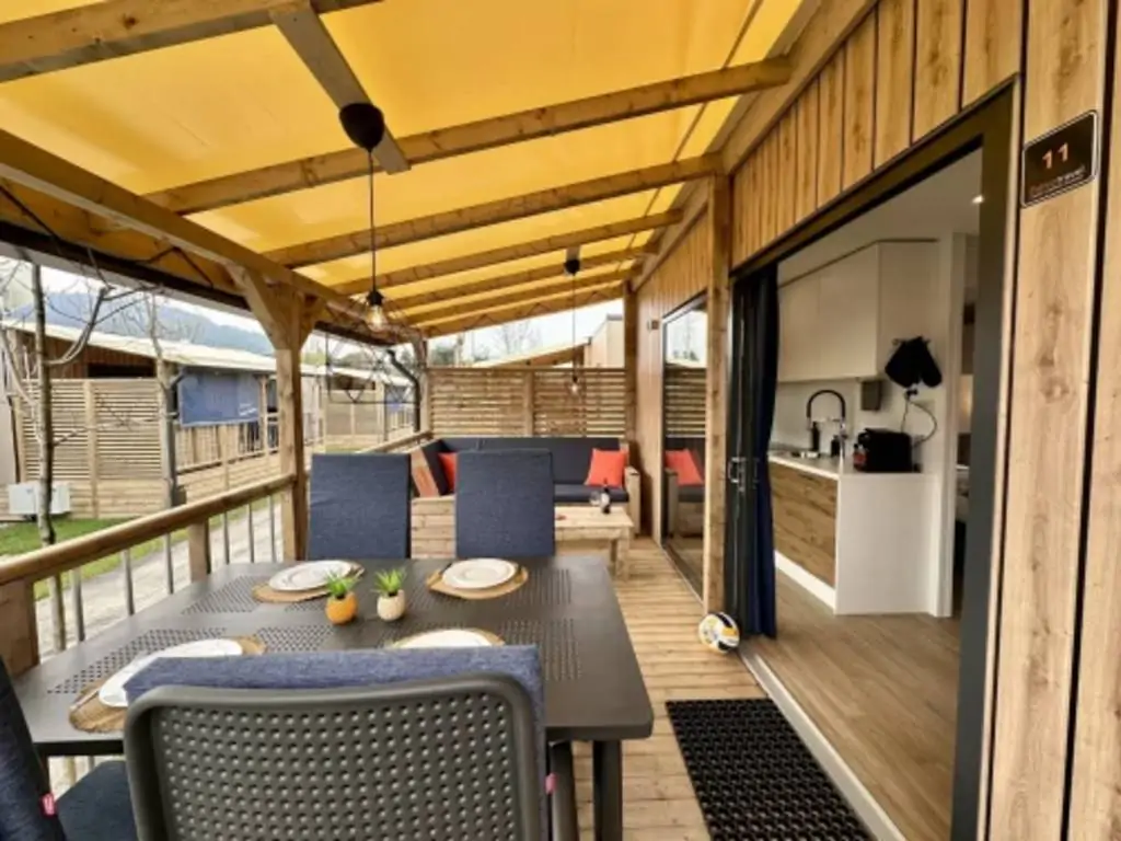campsite-gasparina-estivo-premium-deluxe-terrace-lounge