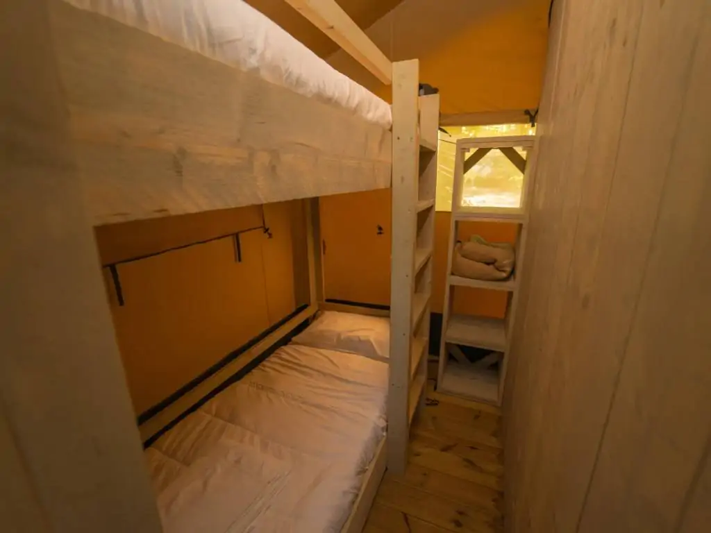 small-orlando-safari-tent-bunk-bed-bedroom