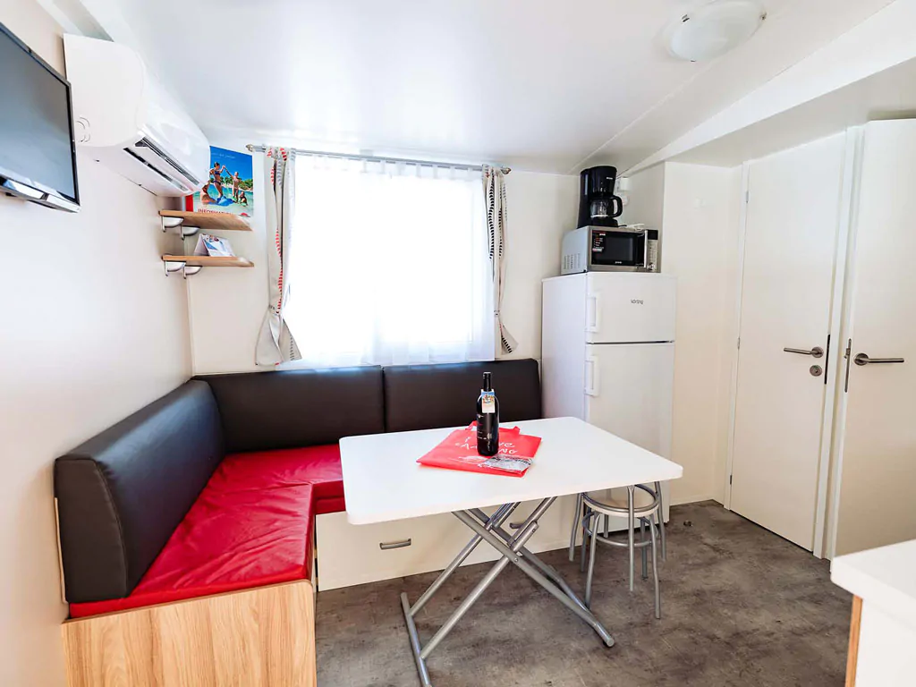 hu-park-albatros-village-mobile-home-premium-a-plus-interior-living-room
