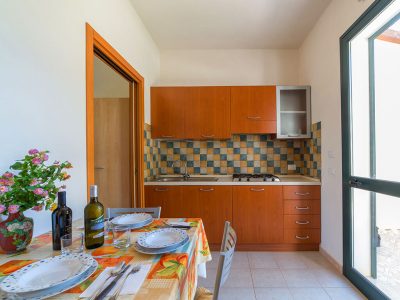 campiste-lilybeo-village-apartment-kitchen