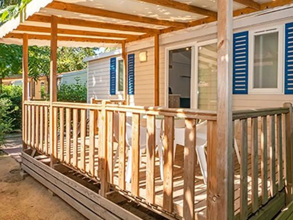 camping-village-portofelice-mobile-home-comfort-exterior-mobile-home