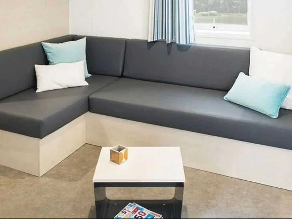 camping-village-portofelice-mobile-home-comfort-interior-living-room