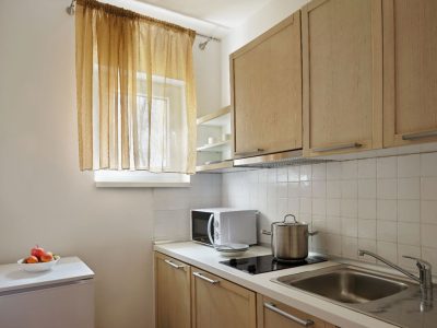 amadria-park-sibenik-apartment-32-interior-kitchen