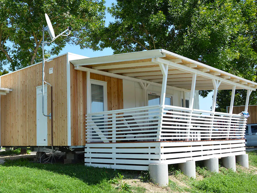 campsite-terme-catez-mobile-home-luxus-plus-r-exterier-mobile-home-view