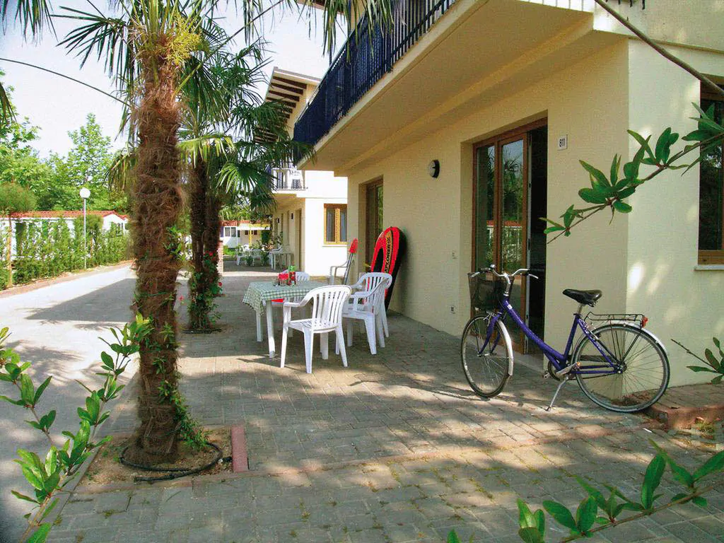campsite-bella-italia-apartment-ortensia-exterier-terace
