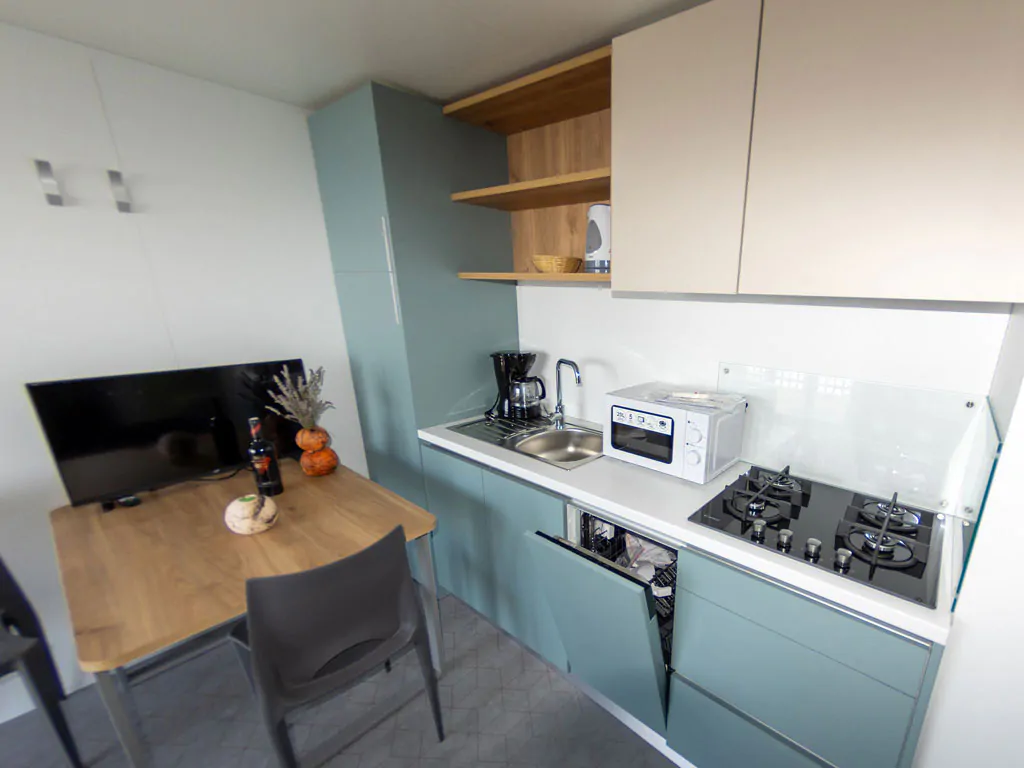 campsite-klenovica-adria-bellevue-zone-premium-interior-kitchen