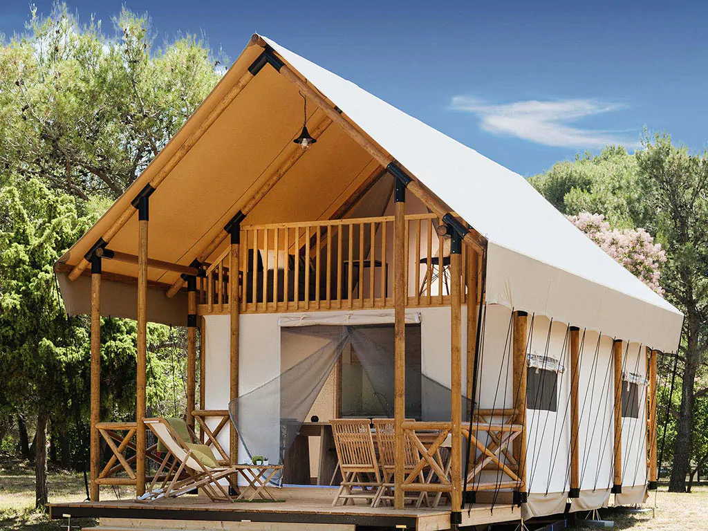 campsite-terme-catez-gl-luxus-safari-loft-m-exterier-glamping-tent