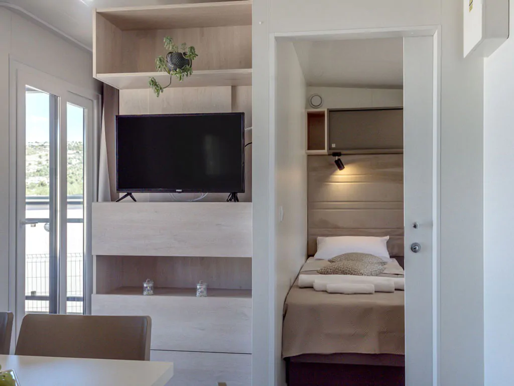 campsite-adriatic-mobile-home-campsite-view-interior-living-room-view