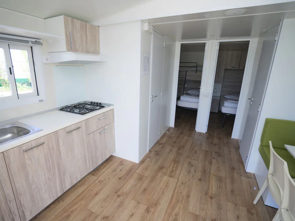campsite-kovacine-mobile-home-family-plus-interior-kitchen