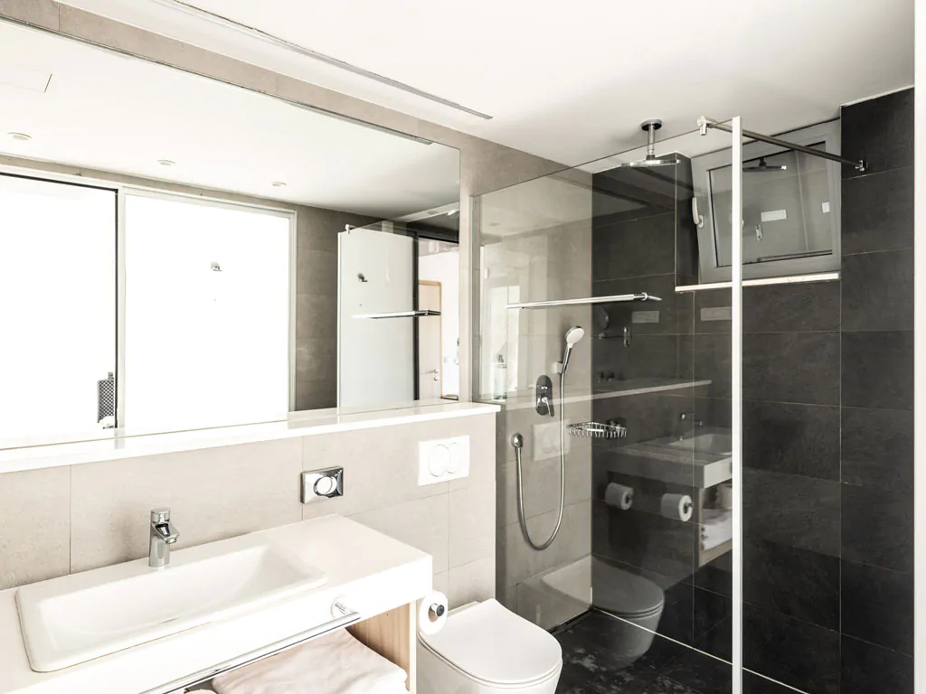 zaton-apartment-superior-studio-apartment-21-interior-bathroom