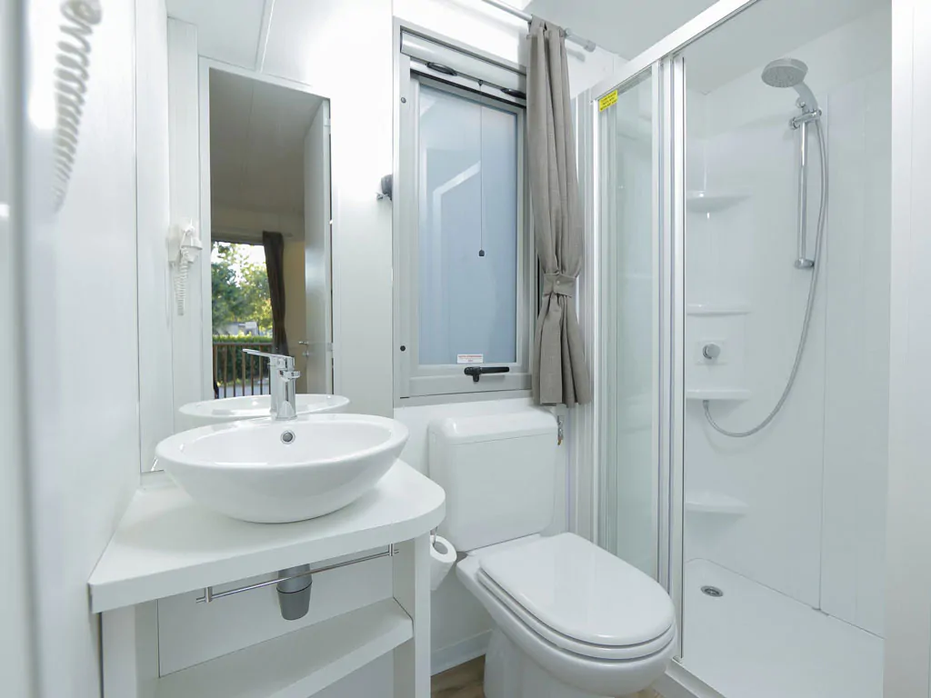 hu-fabulous-village-mobile-home-hu-stay-premium-interior-bathroom