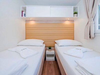 camping-puntica-mobilehome-comfort-for-six-interior-second-bedroom-singlebeds