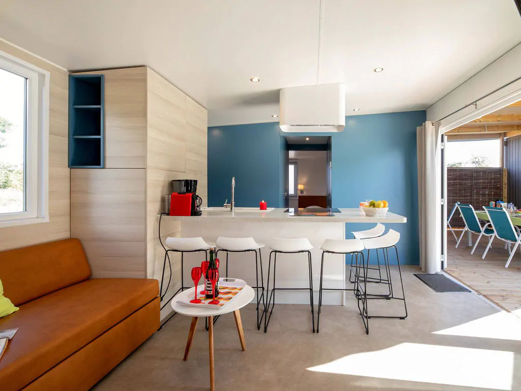 zaton-holiday-resort-mobilehome-comfort-two-bedrooms-interior-livingroom